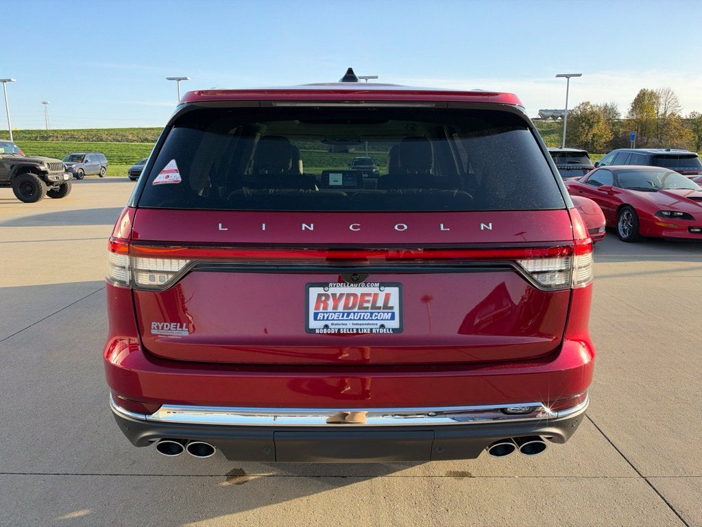 2027 Lincoln Aviator Premiere