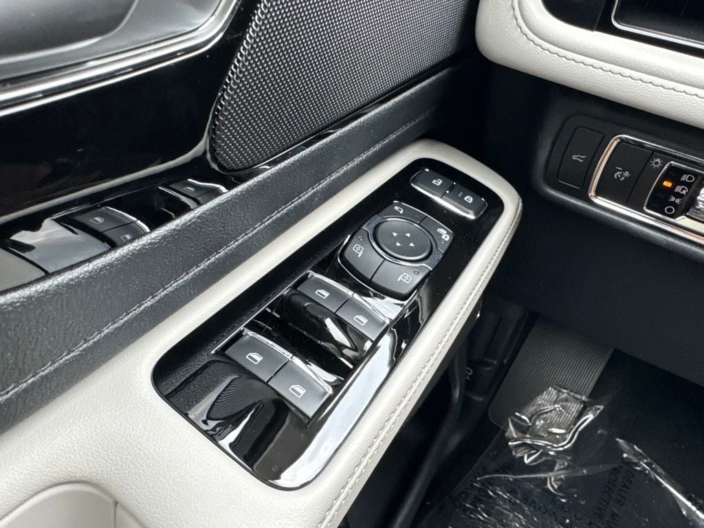 2026 Lincoln Aviator Premiere - Photo 11