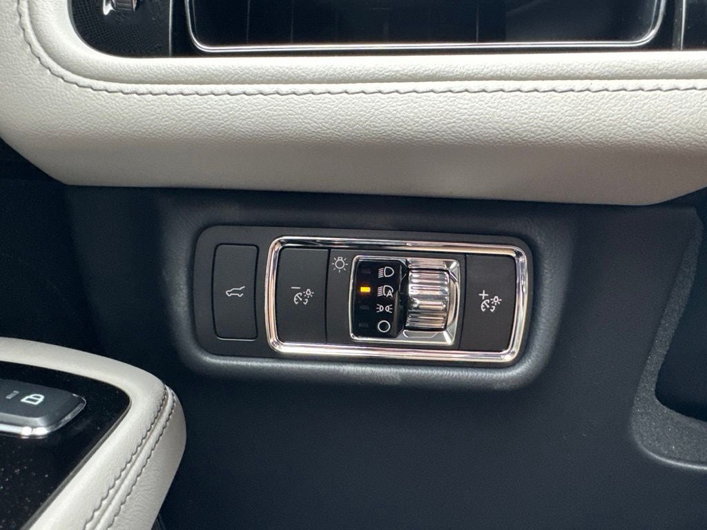 2026 Lincoln Aviator Premiere - Photo 12