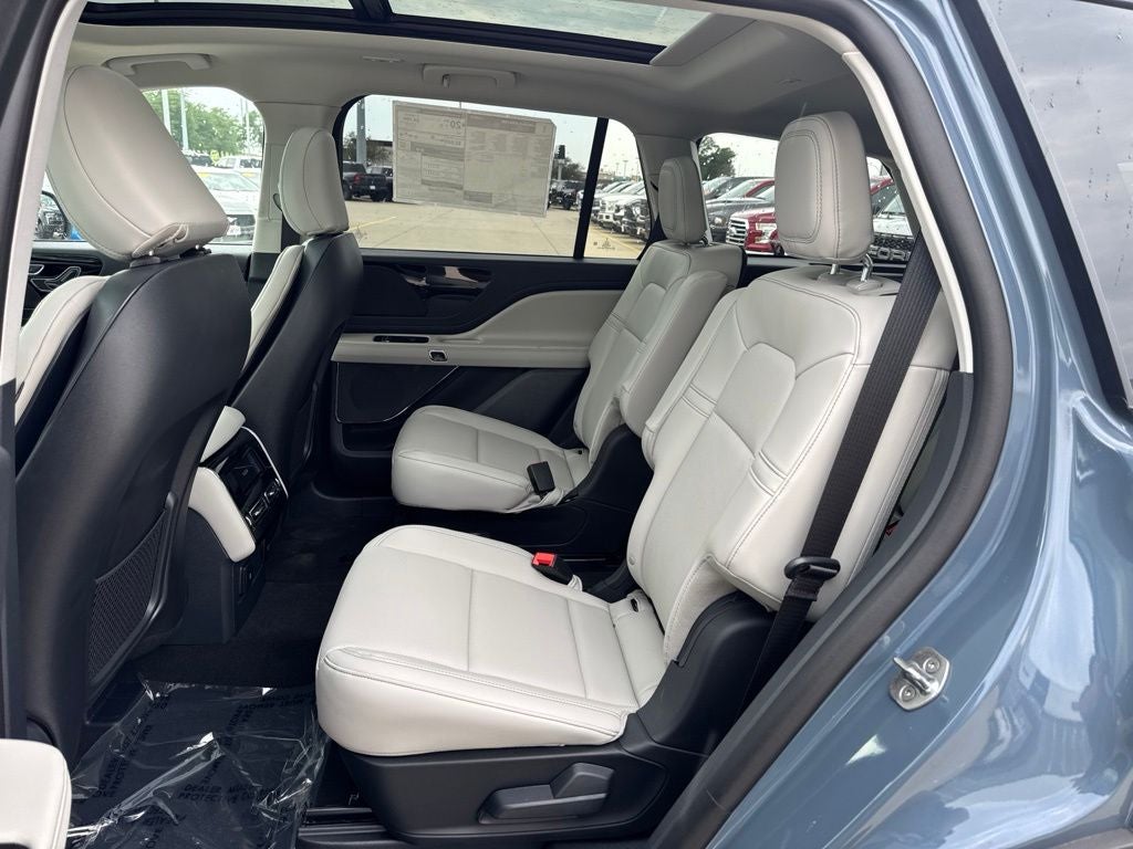 2026 Lincoln Aviator Premiere - Photo 23
