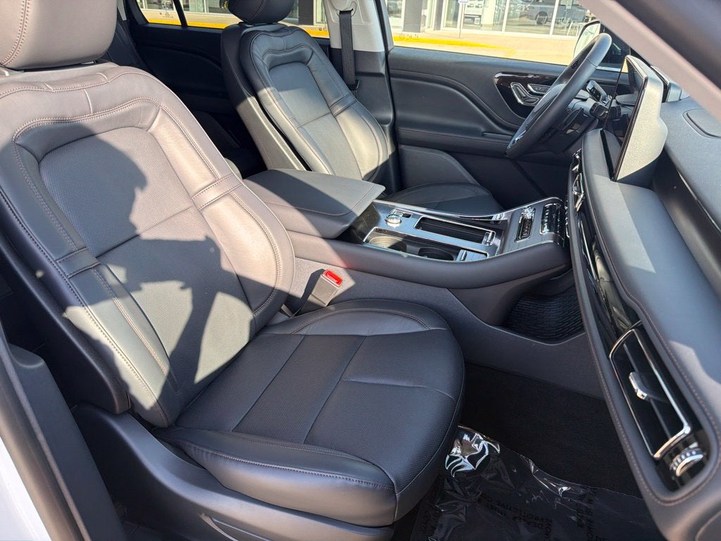 2027 Lincoln Aviator Reserve