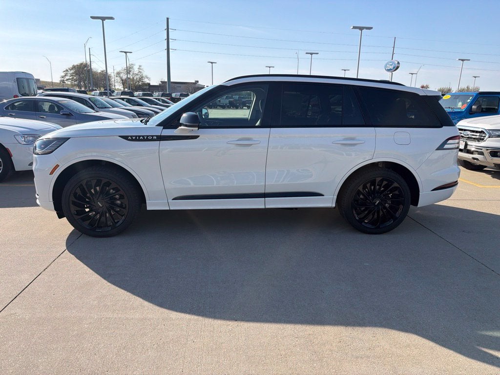 2027 Lincoln Aviator Reserve