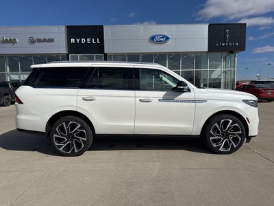 2026 Lincoln Navigator Reserve