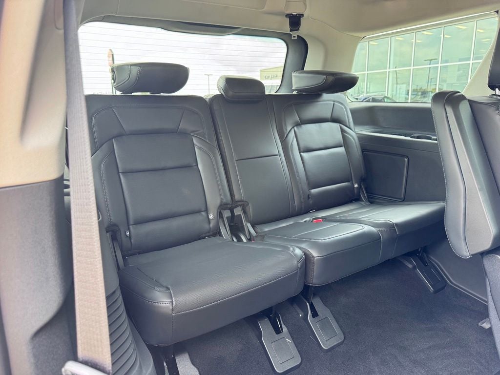2027 Lincoln Navigator Premiere