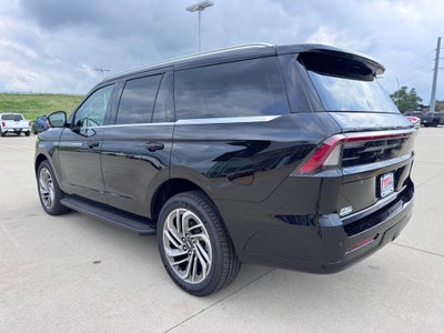 2027 Lincoln Navigator Premiere