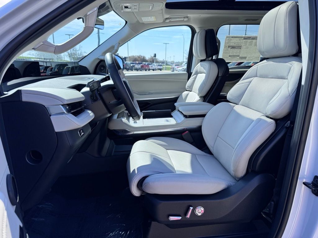 2026 Lincoln Navigator Reserve L