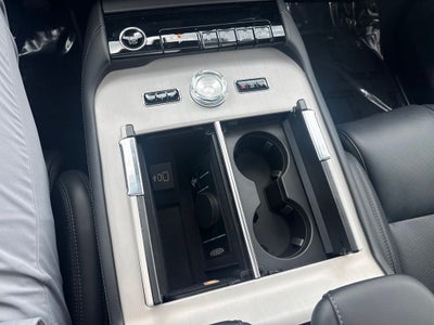 2027 Lincoln Navigator L Reserve