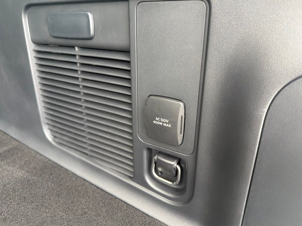 2027 Lincoln Navigator Premiere L