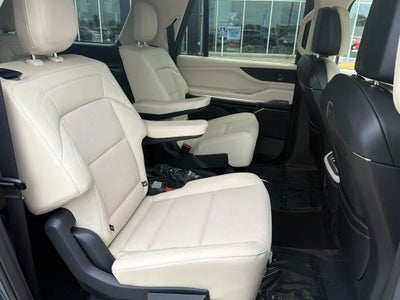 2027 Lincoln Navigator Premiere L