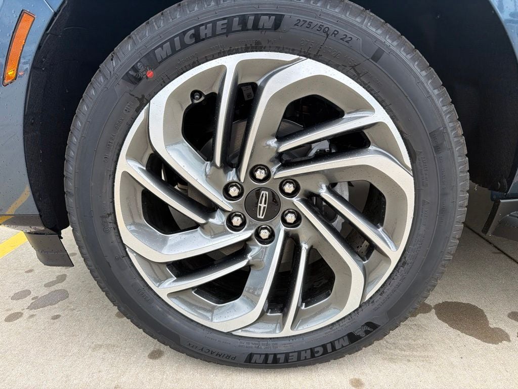 2027 Lincoln Navigator Premiere L