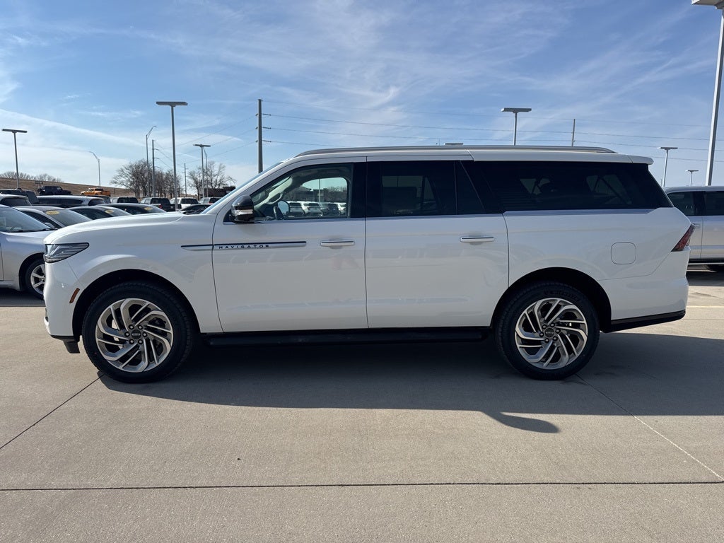 2026 Lincoln Navigator Premiere L