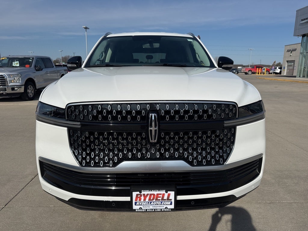 2026 Lincoln Navigator Premiere L