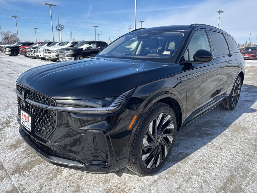 2026 Lincoln Nautilus Reserve