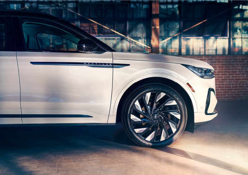 The wheels of the available Jet Appearance Package are highlighted. | Rydell Lincoln in Independence IA