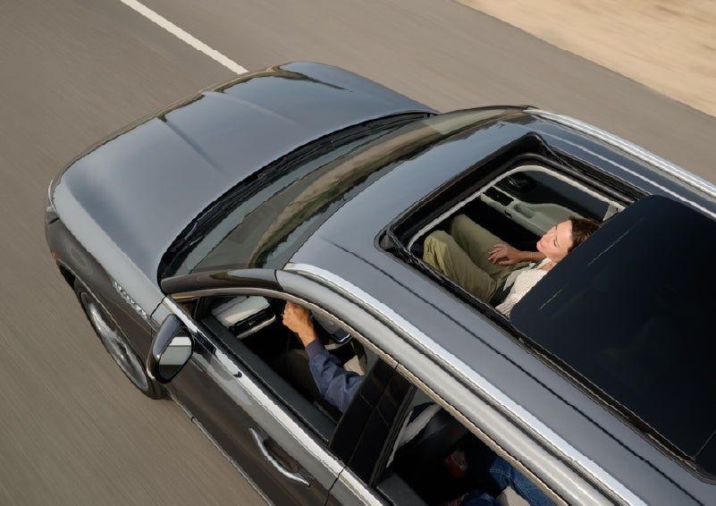The available panoramic Vista Roof® of a 2027 Lincoln Aviator® SUV is open. | Rydell Lincoln in Independence IA