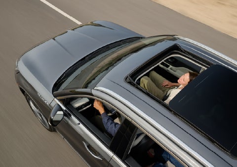 The available panoramic Vista Roof® of a 2027 Lincoln Aviator® SUV is open. | Rydell Lincoln in Independence IA